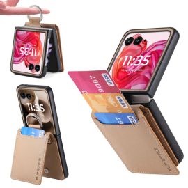 CARD Kryt s přihrádkami pro karty Motorola Razr 60 Ultra béžový