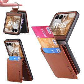 CARD Kryt s přihrádkami pro karty Motorola Razr 50 Ultra tmavě hnědý